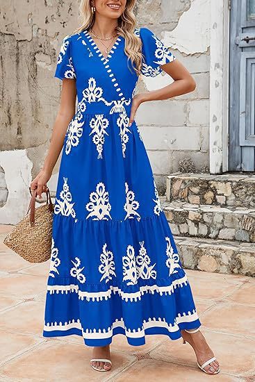 Robe maxi femme avec décolleté en V et détails de broderie contrastés Chic und Stil