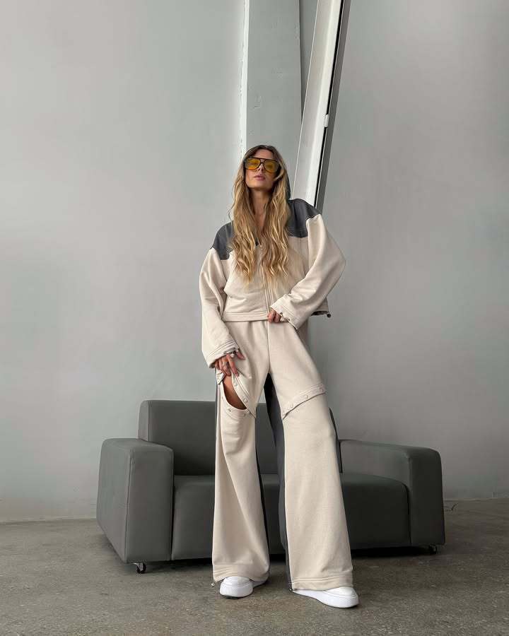 Women's sports set with trendy color block design and relaxed fit Chic and Style