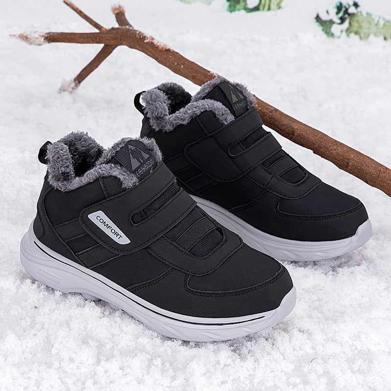 Baskets d'hiver isolées pour femmes avec une fermeture velcro pratique et une doublure intérieure douce Chic und Stil