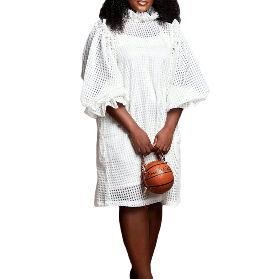 Robe transparente pour femmes avec des manches bouffantes volumineuses et un motif check Chic und Stil