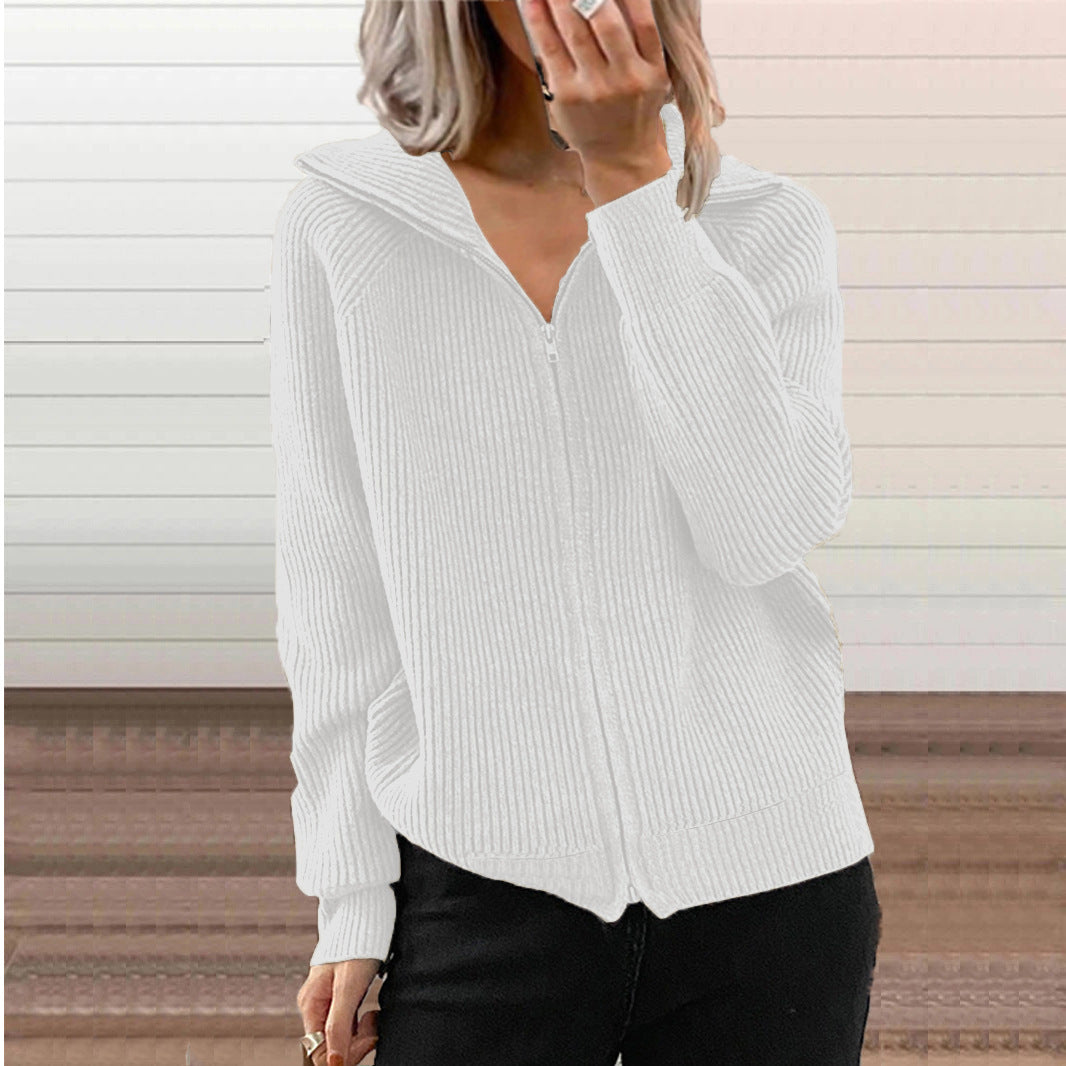 Veste en tricot pour femmes avec capuche et design côtelé texturé Chic und Stil