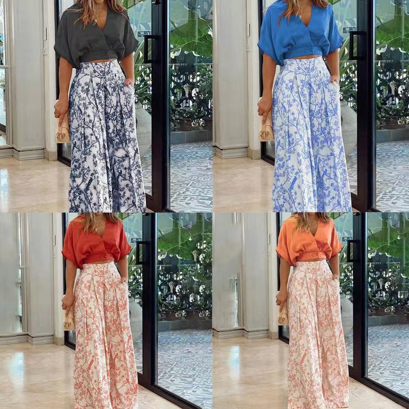Dame haut cropped à la mode et pantalon large Chic und Stil