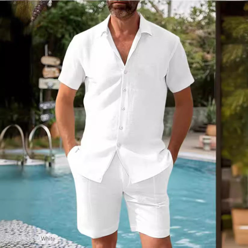 Hommes ensemble chemise à manches courtes légère et shorts Chic und Stil