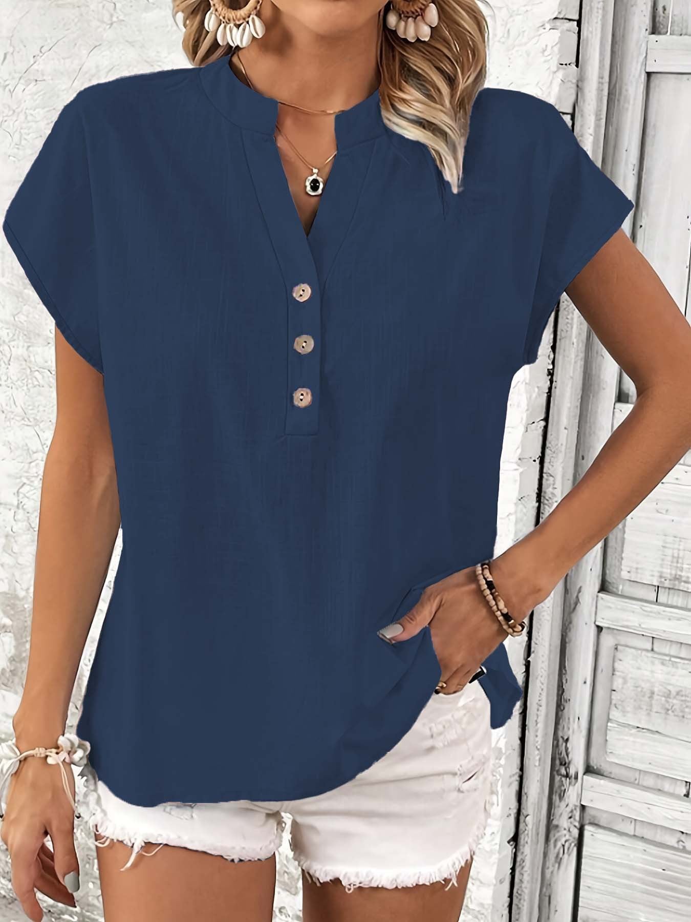 Haut décontractée pour femmes avec patte de boutonnage et élégant col montant Chic und Stil