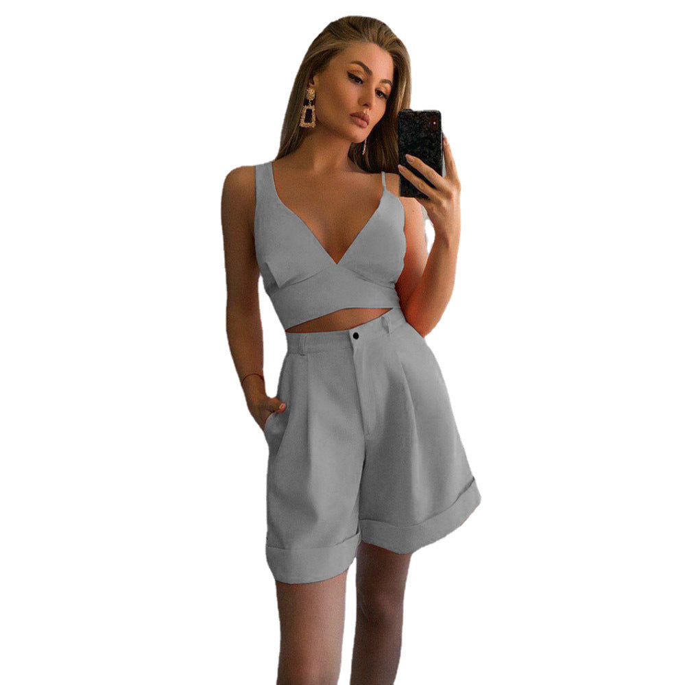 Ensemble deux pièces pour femmes avec crop top et shorts élégants Chic und Stil