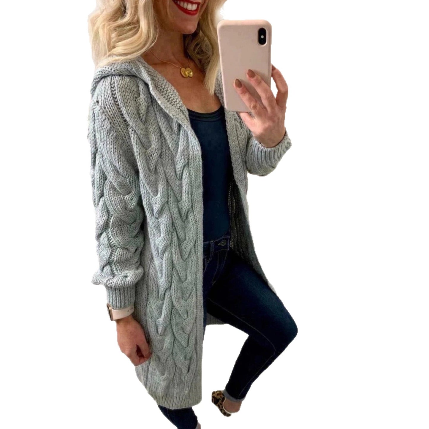 Cardigan femme en gros tricot avec capuche et motif torsadé Chic und Stil