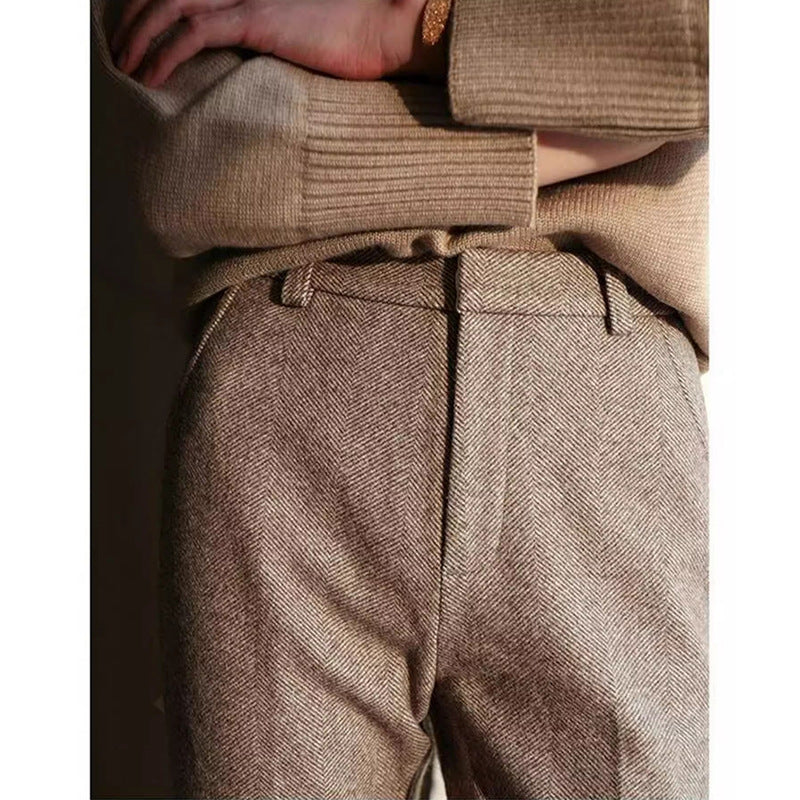 Pantalon sur mesure en chevron pour femmes Chic und Stil