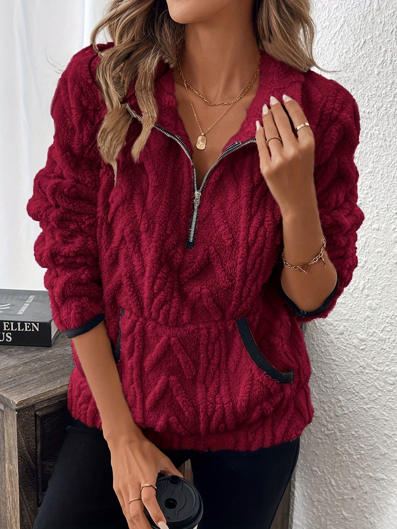 Pull en polaire pour femmes au design tricot moderne avec fermeture éclair Chic und Stil