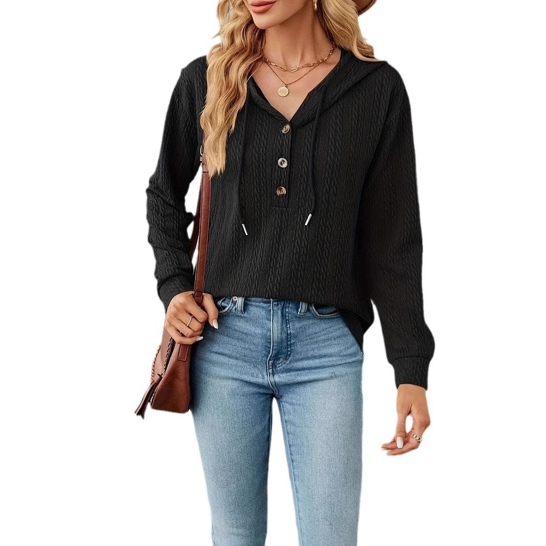 Pull décontracté à capuche pour femmes avec tissu texturé et détails de boutons décoratifs Chic und Stil