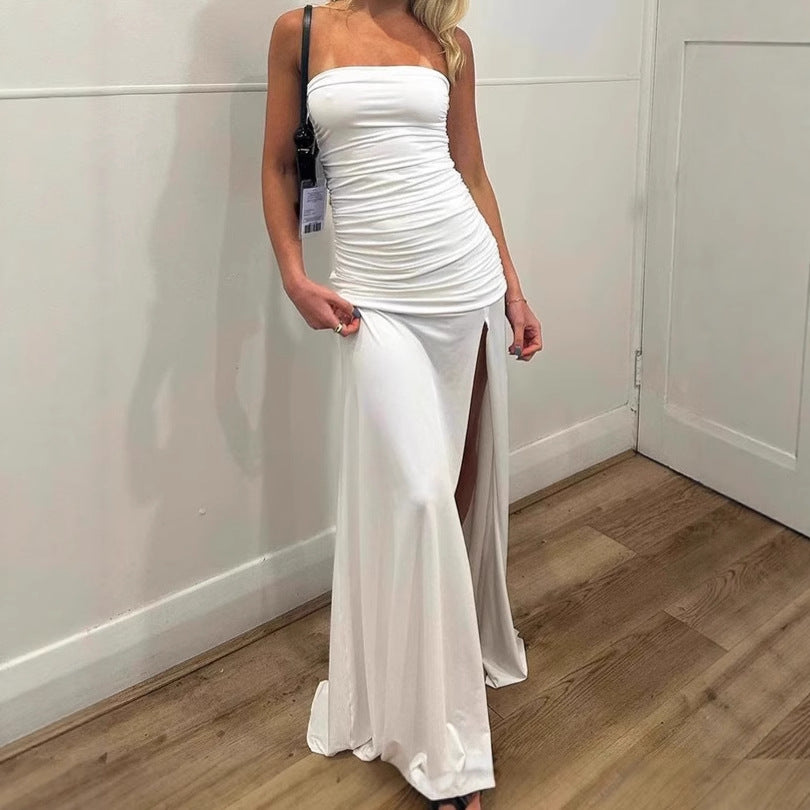 Robe maxi ajustée pour femmes avec un design sans manches et une fente latérale Chic und Stil
