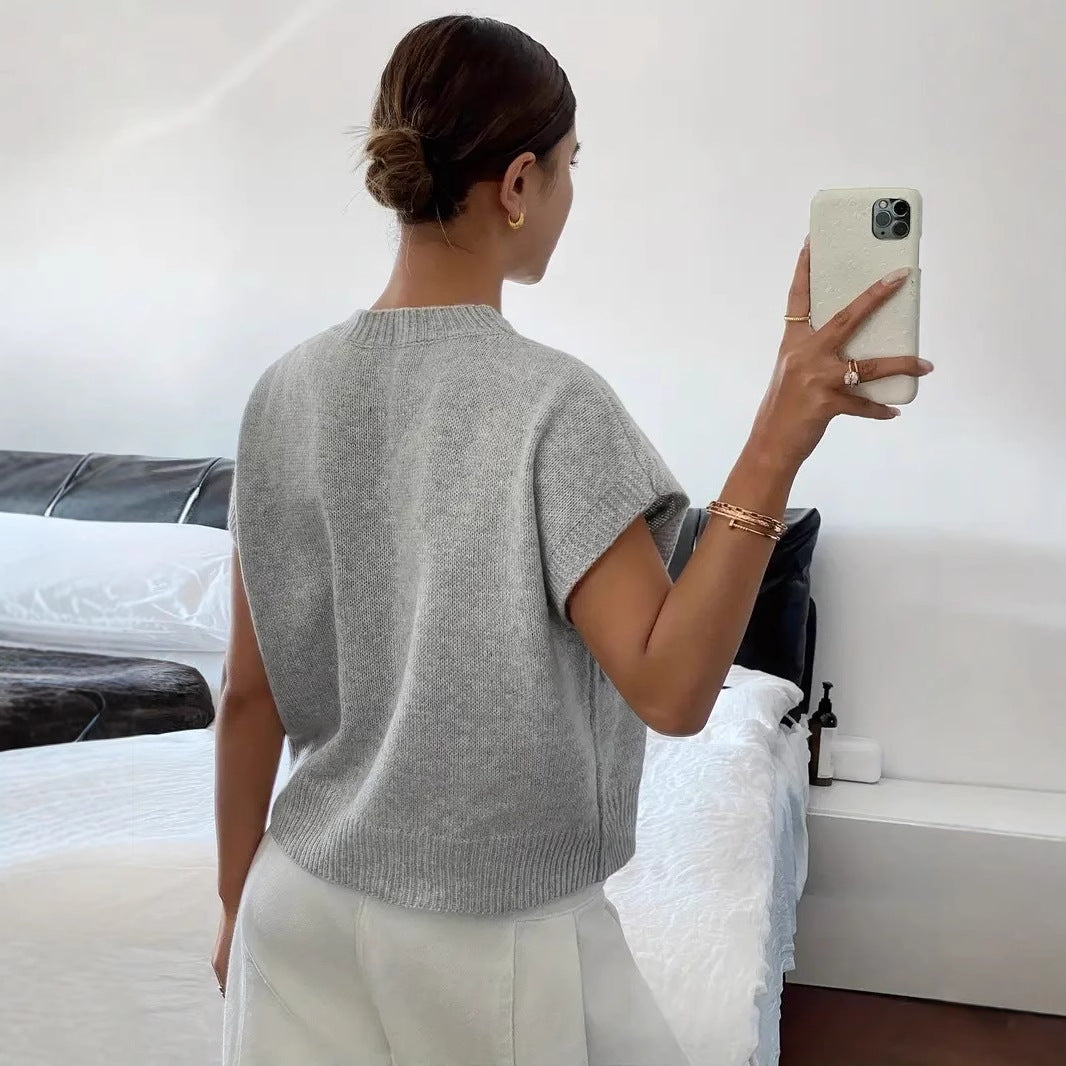 Pull femme à manches courtes avec motif floral en relief et coupe décontractée Chic und Stil
