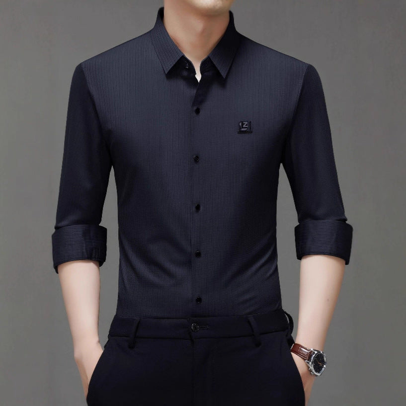 Chemise élégante pour hommes avec un design texturé et des accents modernes Chic und Stil