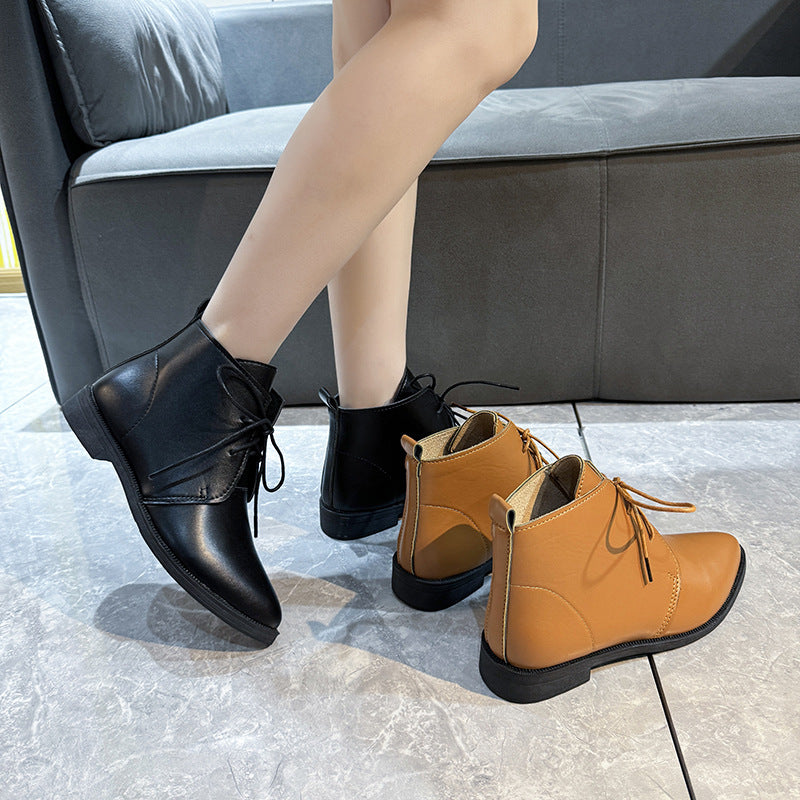 Bottes élégantes pour femmes avec un bout pointu et cuir de haute qualité Chic und Stil
