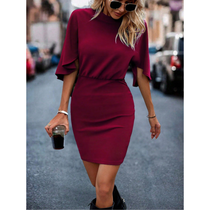 Robe Bodycon pour femmes avec coupe innovante et manches flottantes Chic und Stil