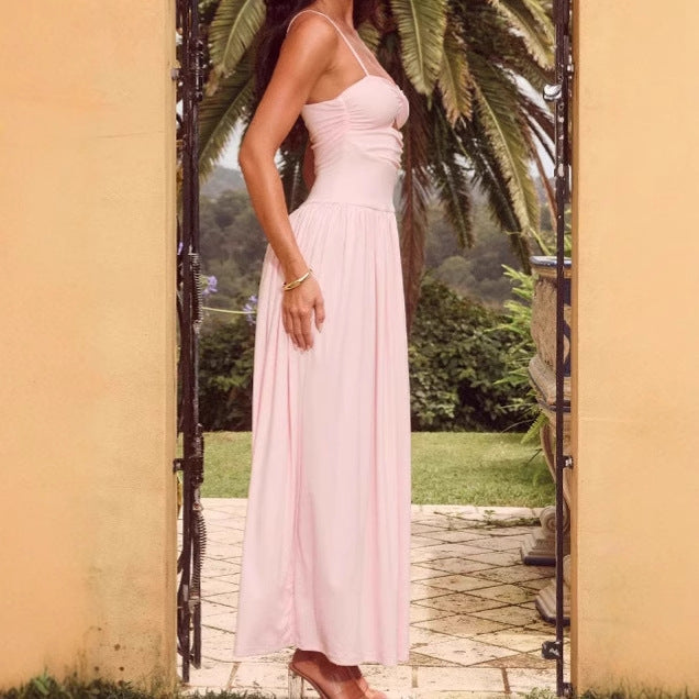 Robe maxi pour femmes avec décolleté en V profond et découpe raffinée Chic und Stil