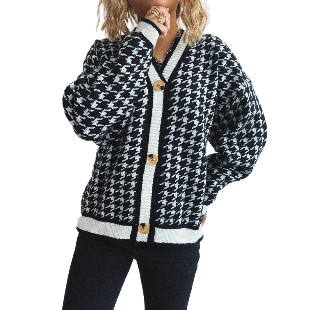 Cardigan en tricot décontracté pour femmes avec un motif à pied de poule à la mode et des boutons en bois Chic und Stil