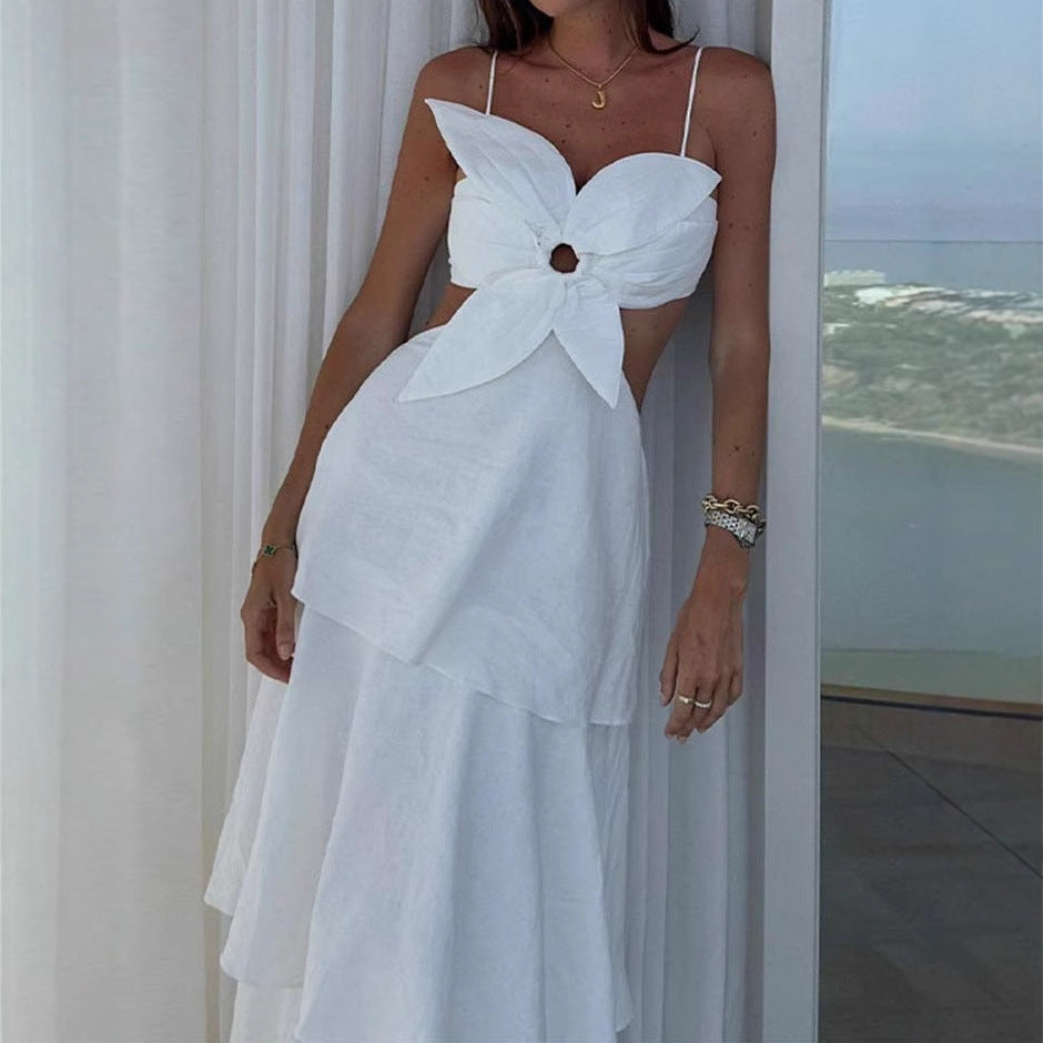 Robe maxi femme avec un design froncé raffiné et un détail de nœud ludique Chic und Stil