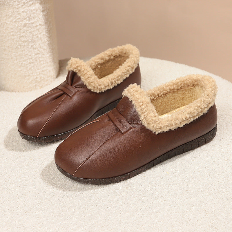 Chaussons pour femmes avec col rembourré et semelle antidérapante Chic und Stil
