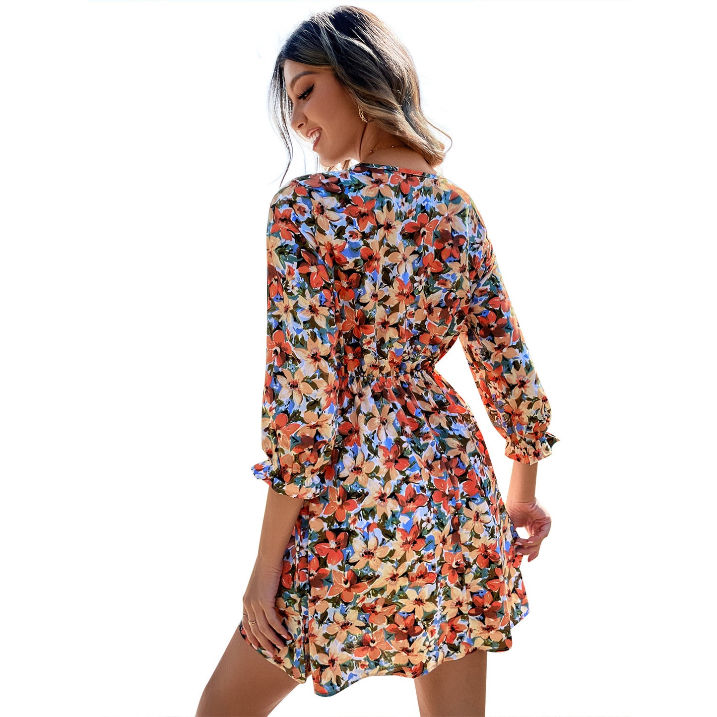 Robe fleurie pour femmes avec élastique continu et élégantes manches 3/4 Chic und Stil