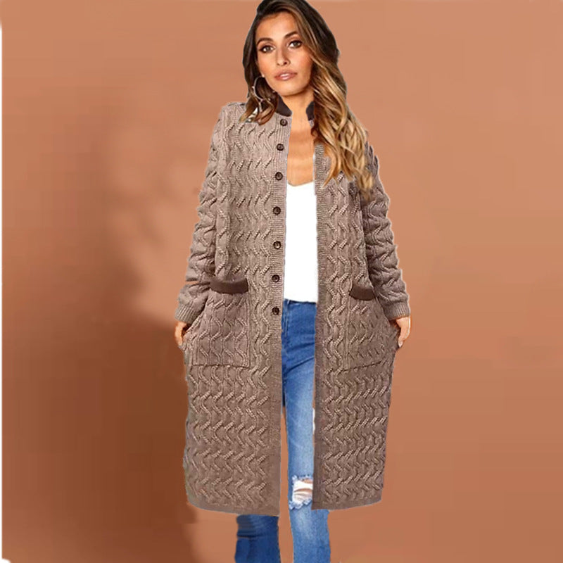 Manteau tricot féminin avec grand design de tresse et poches pratiques Chic und Stil
