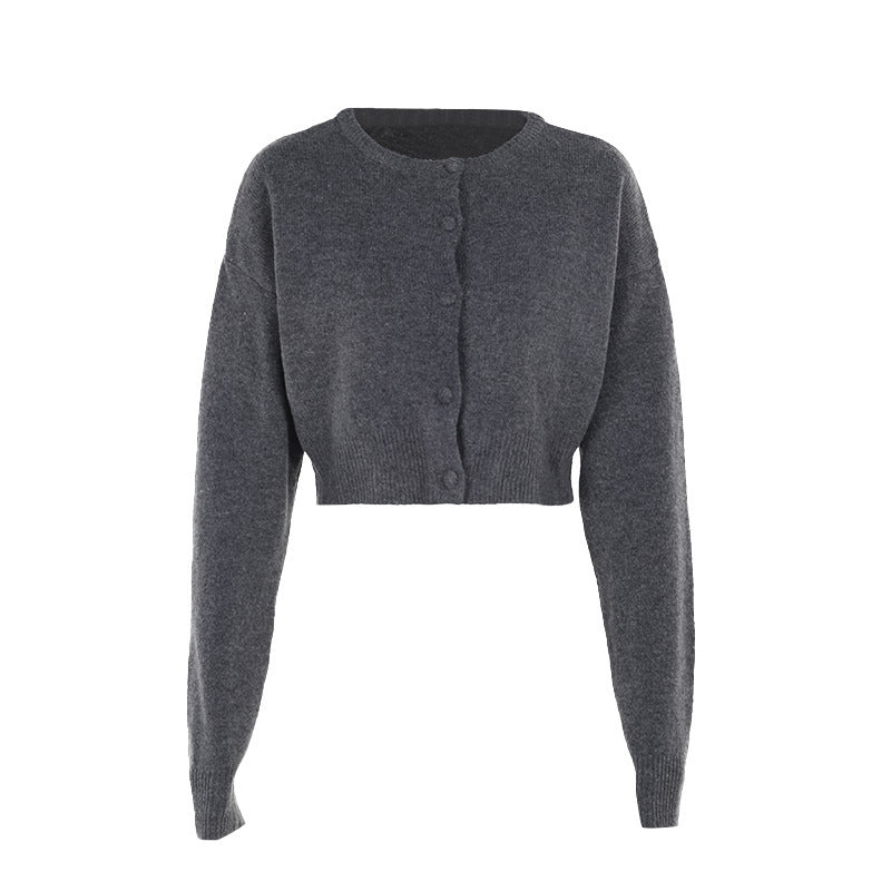Pull court en tricot pour femmes avec encolure ronde et fermeture à boutons Chic und Stil
