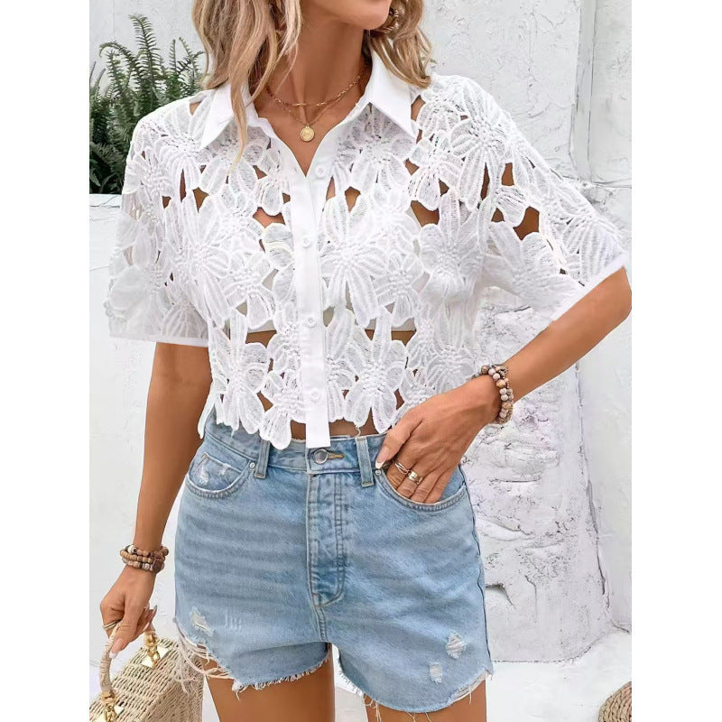 Blouse courte à manches courtes florale en crochet Chic und Stil