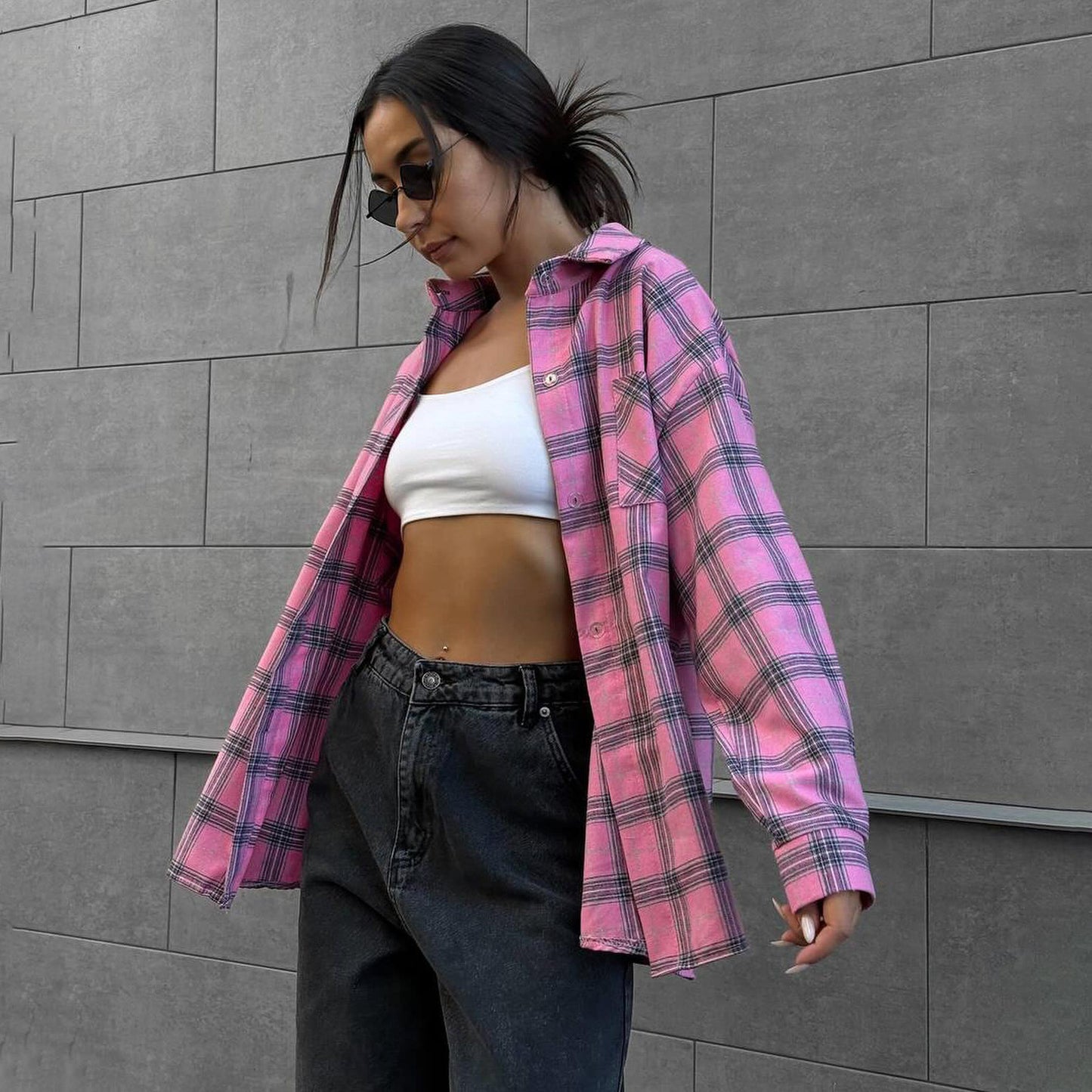 Chemise à carreaux pour femmes dans une coupe oversize décontractée Chic und Stil