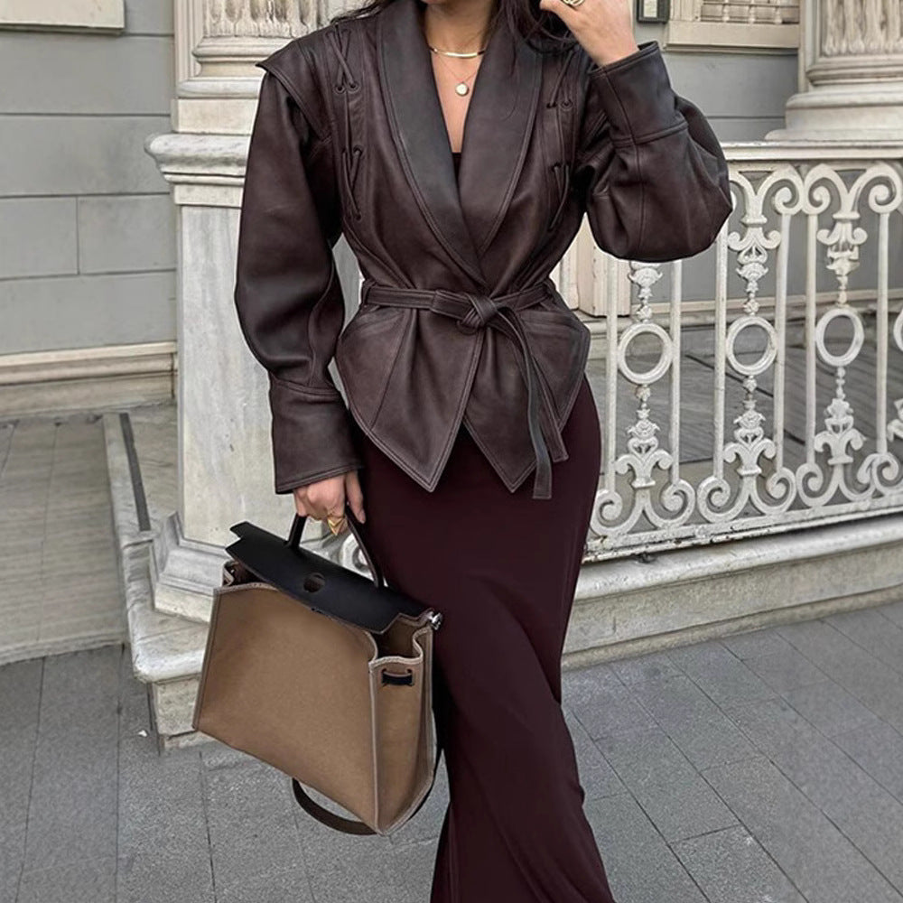 Blazer en cuir pour femmes avec des lacets décoratifs Chic und Stil