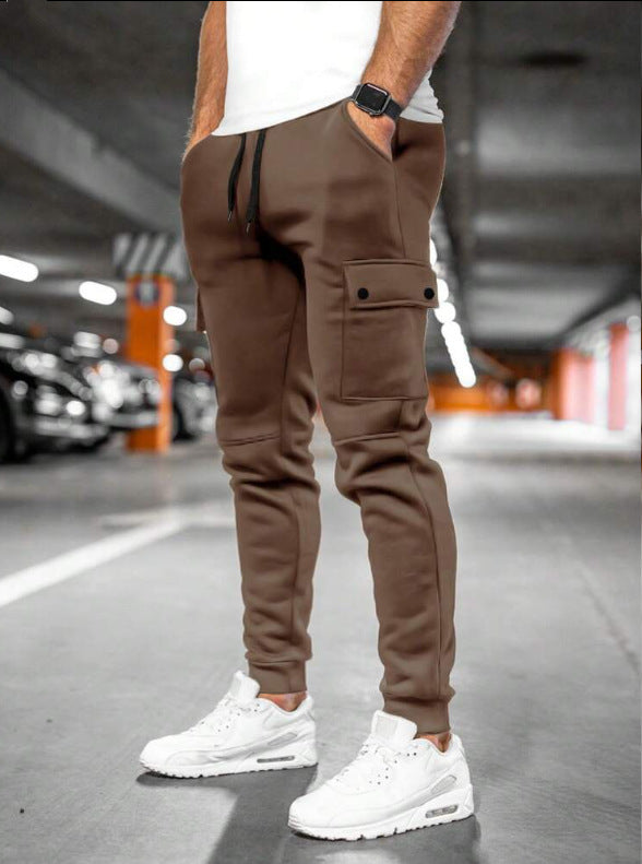 Pantalon de jogging cargo moderne pour hommes avec taille élastique et poches pratiques Chic und Stil