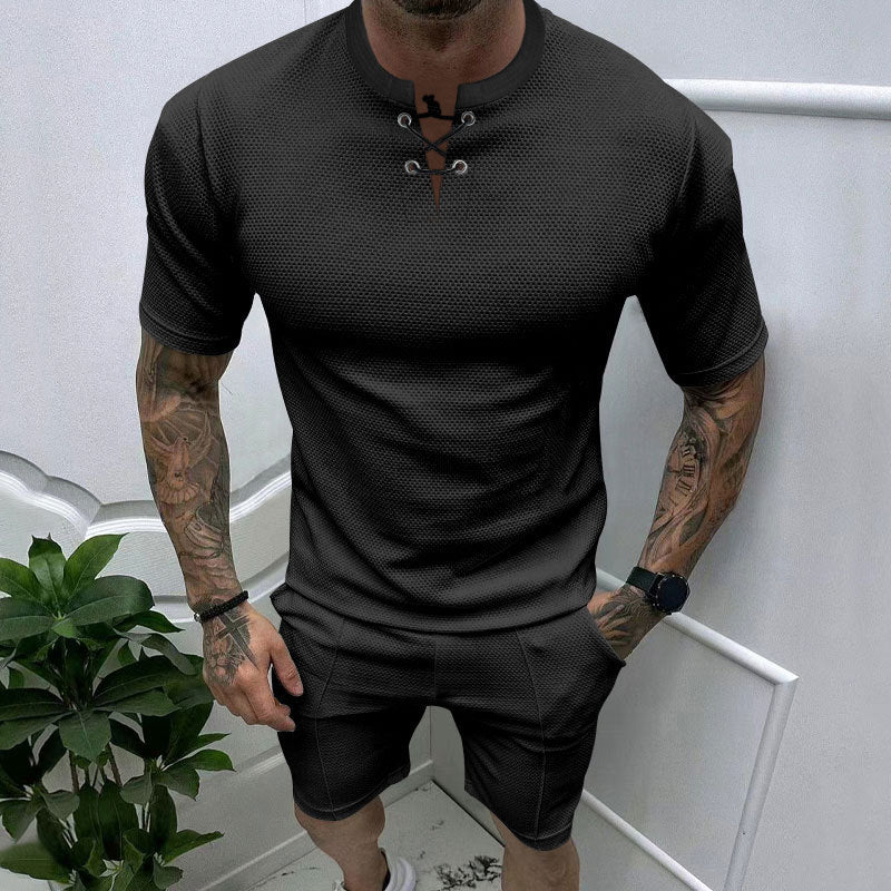 T-shirt court sportif pour hommes avec lacets Chic und Stil
