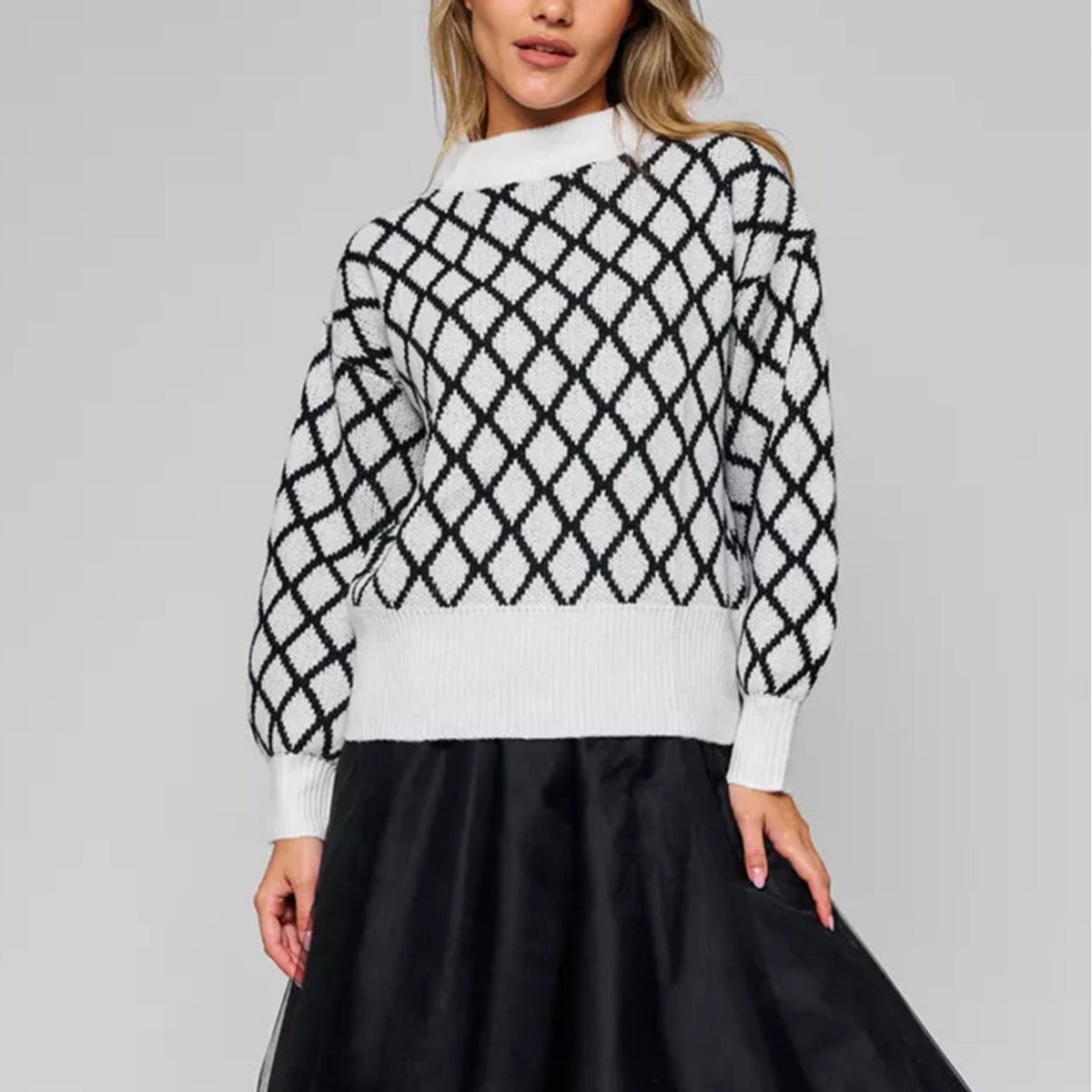 Pull décontracté pour femmes avec un motif en losanges moderne et une coupe décontractée Chic und Stil