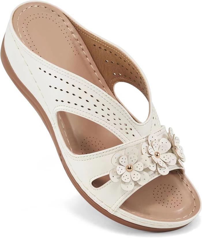Sandales antidérapantes décorées de fleurs Chic und Stil pour femmes