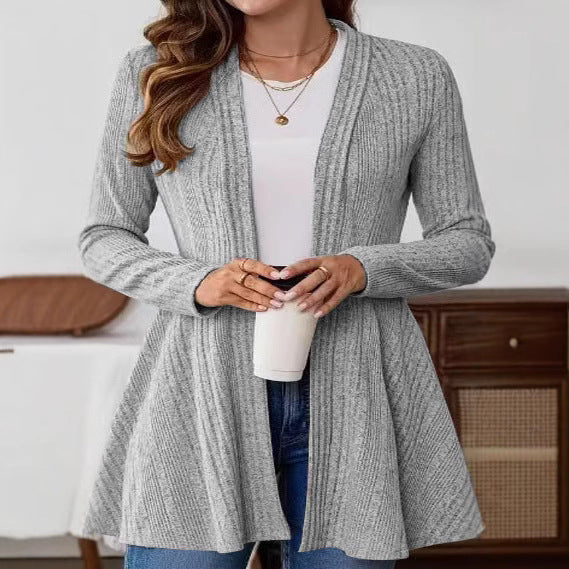 Dame cardigan avec coupe décontractée et décolleté en V flatteur Chic und Stil