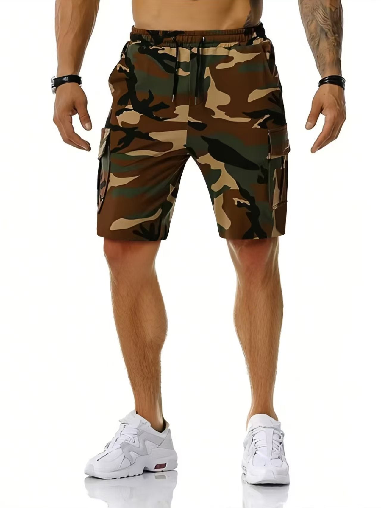 Shorts cargo pour hommes avec des poches latérales pratiques et une taille élastique Chic und Stil