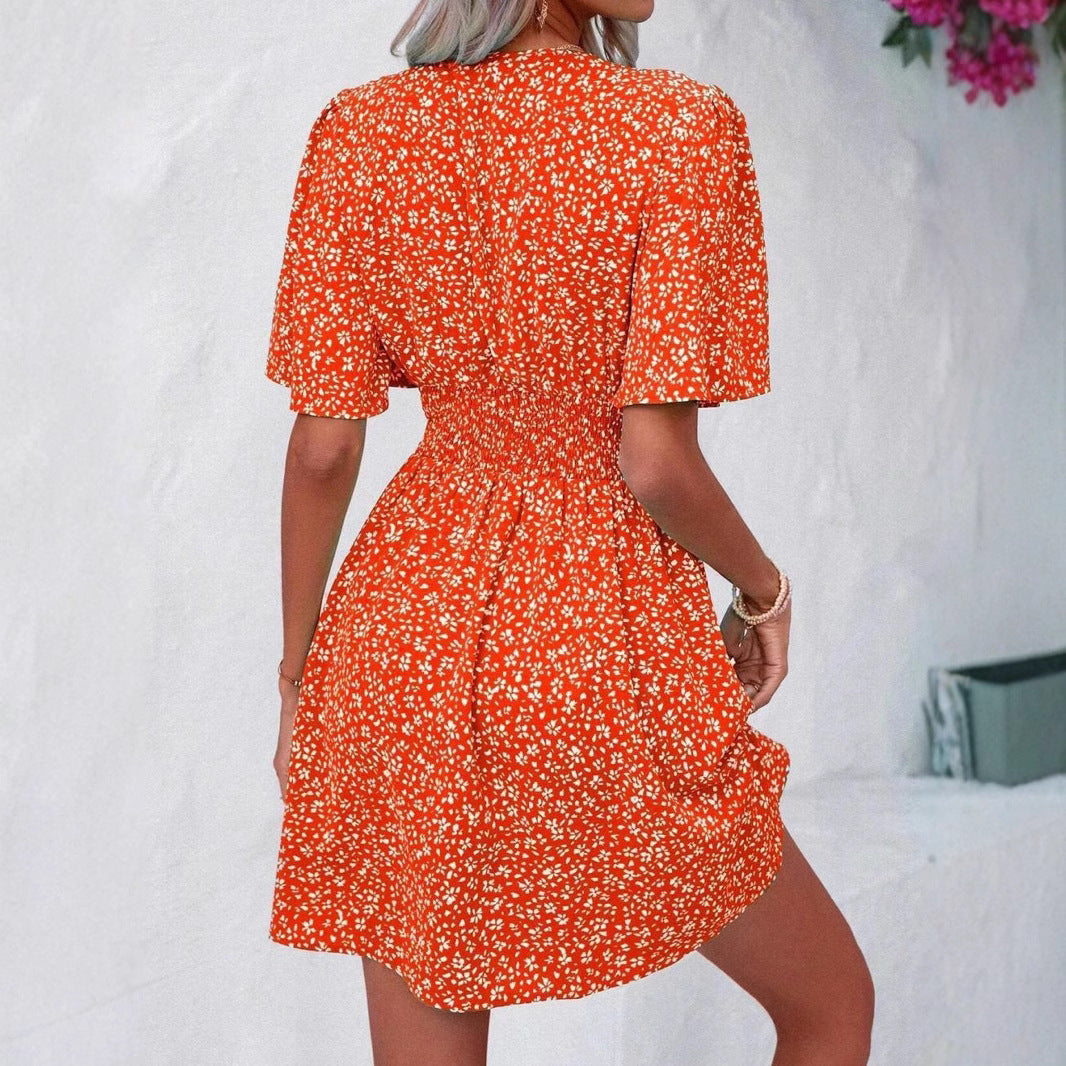 Robe Flirty Floral Ajustée et Évasée Dame Chic und Stil