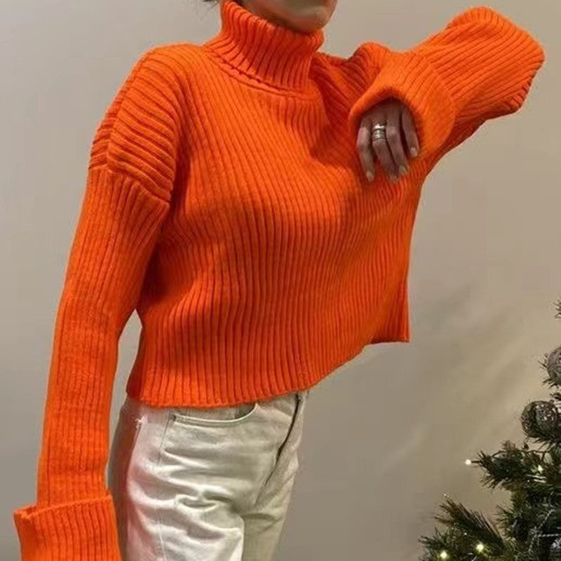 Pull-over court pour femmes avec col haut et coupe asymétrique Chic und Stil