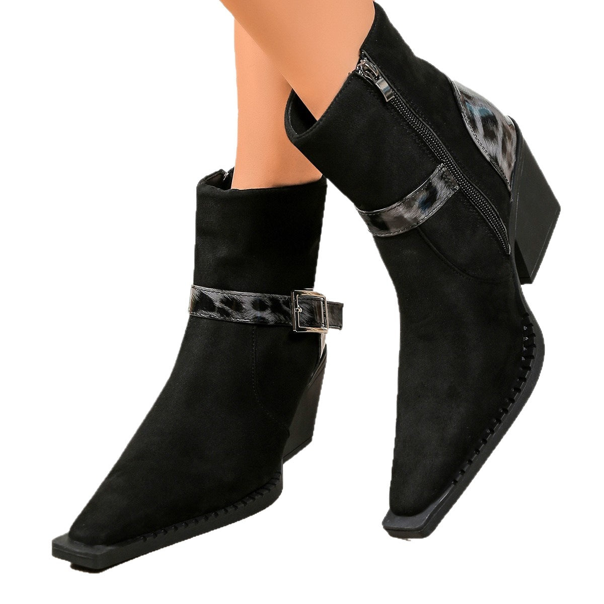 Bottes ankle élégantes pour dames avec un design moderne et des accents métalliques stylés Chic und Stil