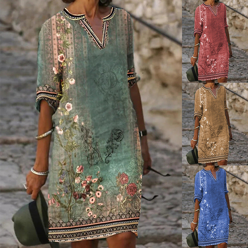 Robe d'été aérienne pour femmes avec design floral Chic und Stil