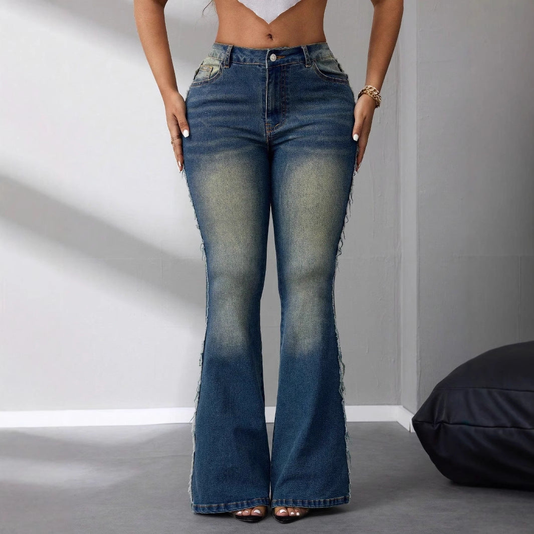 Jean évasé pour femmes au style vintage moderne avec ourlet effiloché Chic und Stil