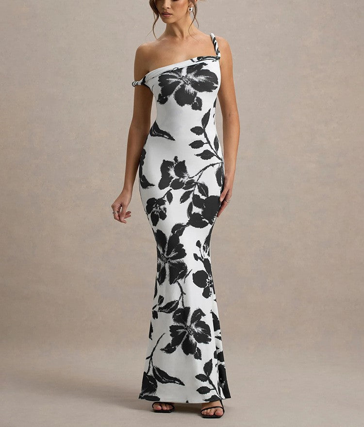 Robe maxi bodycon décolleté off-shoulder Chic und Stil