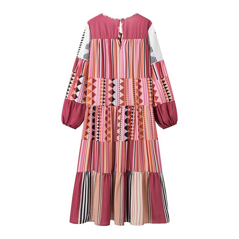Robe maxi pour femmes avec motif graphique coloré et manches voluminieuses Chic und Stil