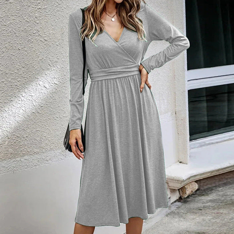 Robe portefeuille dames avec décolleté en V et manches longues Chic und Stil