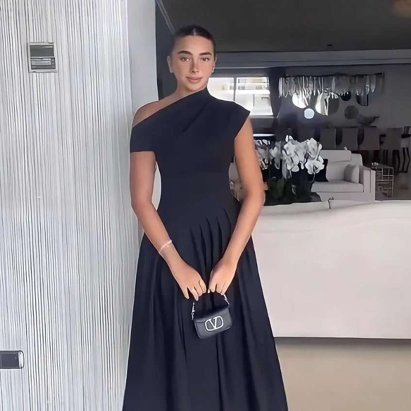Dames Robe Maxi Élégante avec Encolure Asymétrique à Une Épaule et Jupe Fluide Chic und Stil