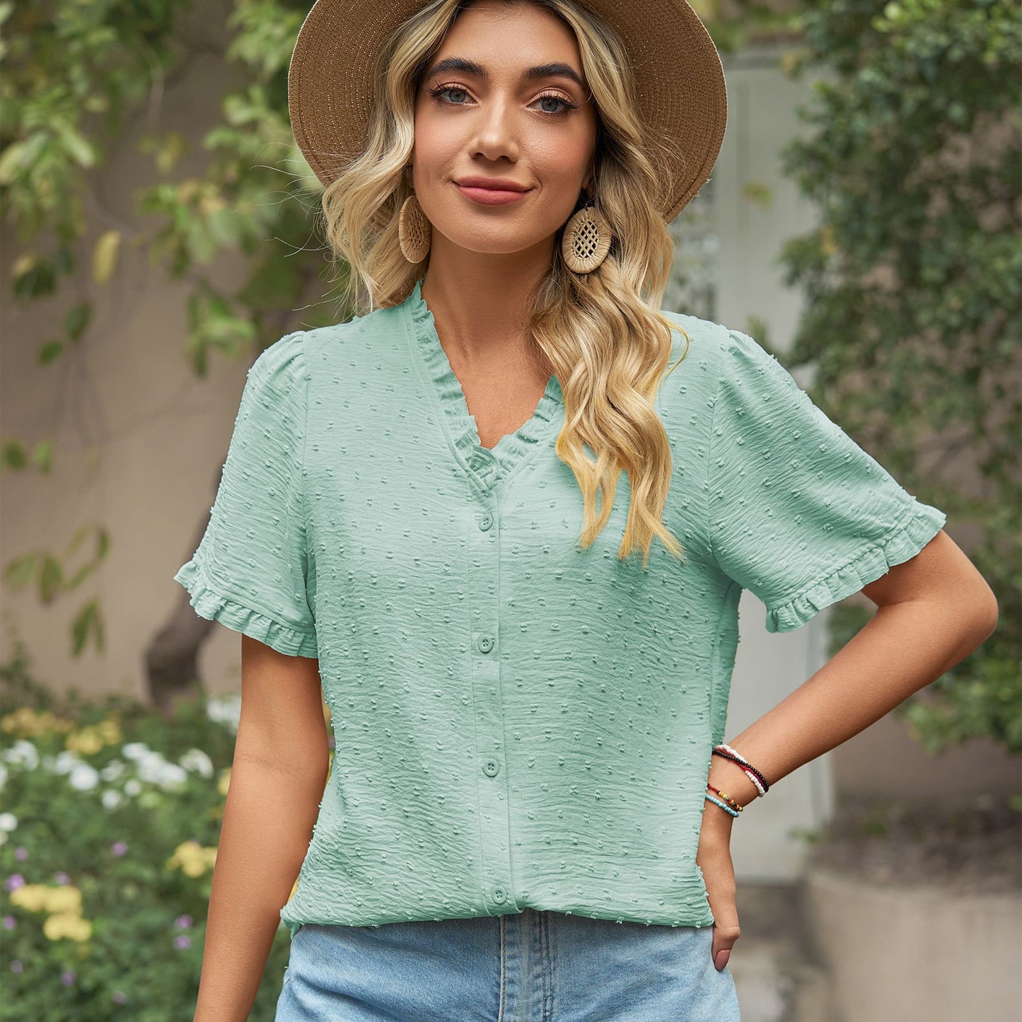 Women's blouse with ruffle details and light structured fabric Chic und Stil