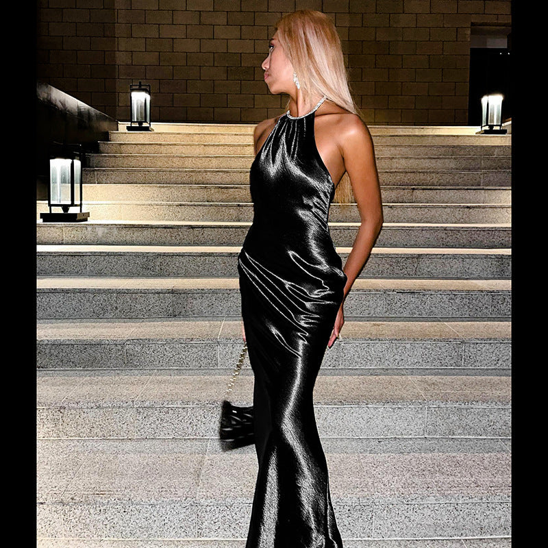 Robe maxi satin halter femme Chic und Stil
