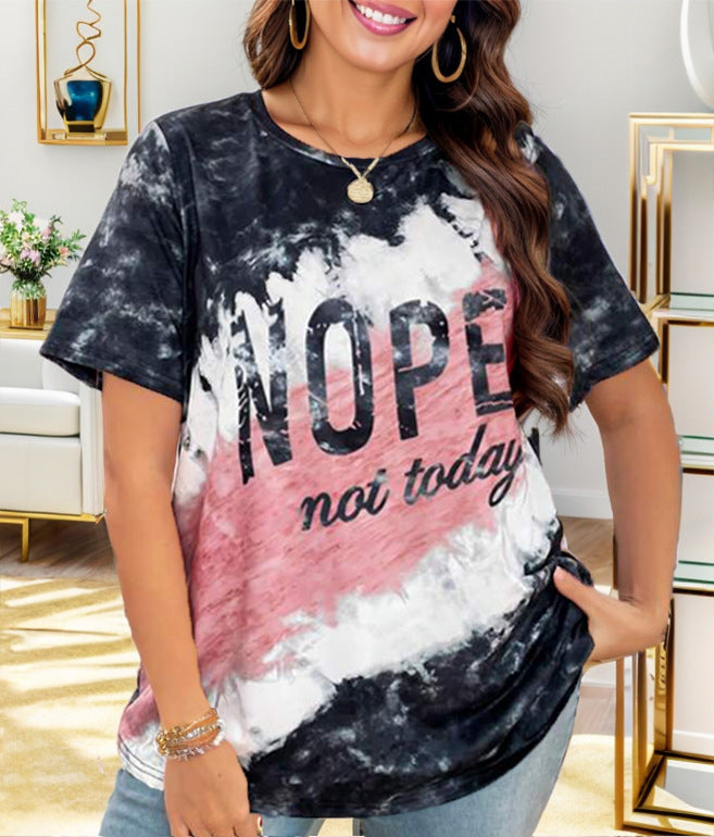 T-shirt décontracté pour femmes avec un motif de batik créatif et un lettrage accrocheur Chic und Stil