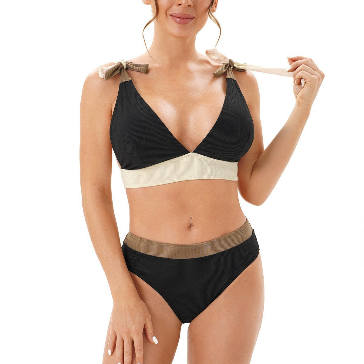 Dames Bikini à deux couleurs en décolleté Chic und Stil