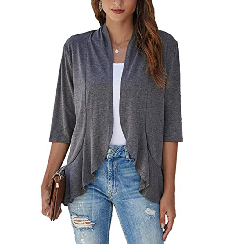 Cardigan pour femmes avec un design avant ouvert et des poches pratiques Chic und Stil