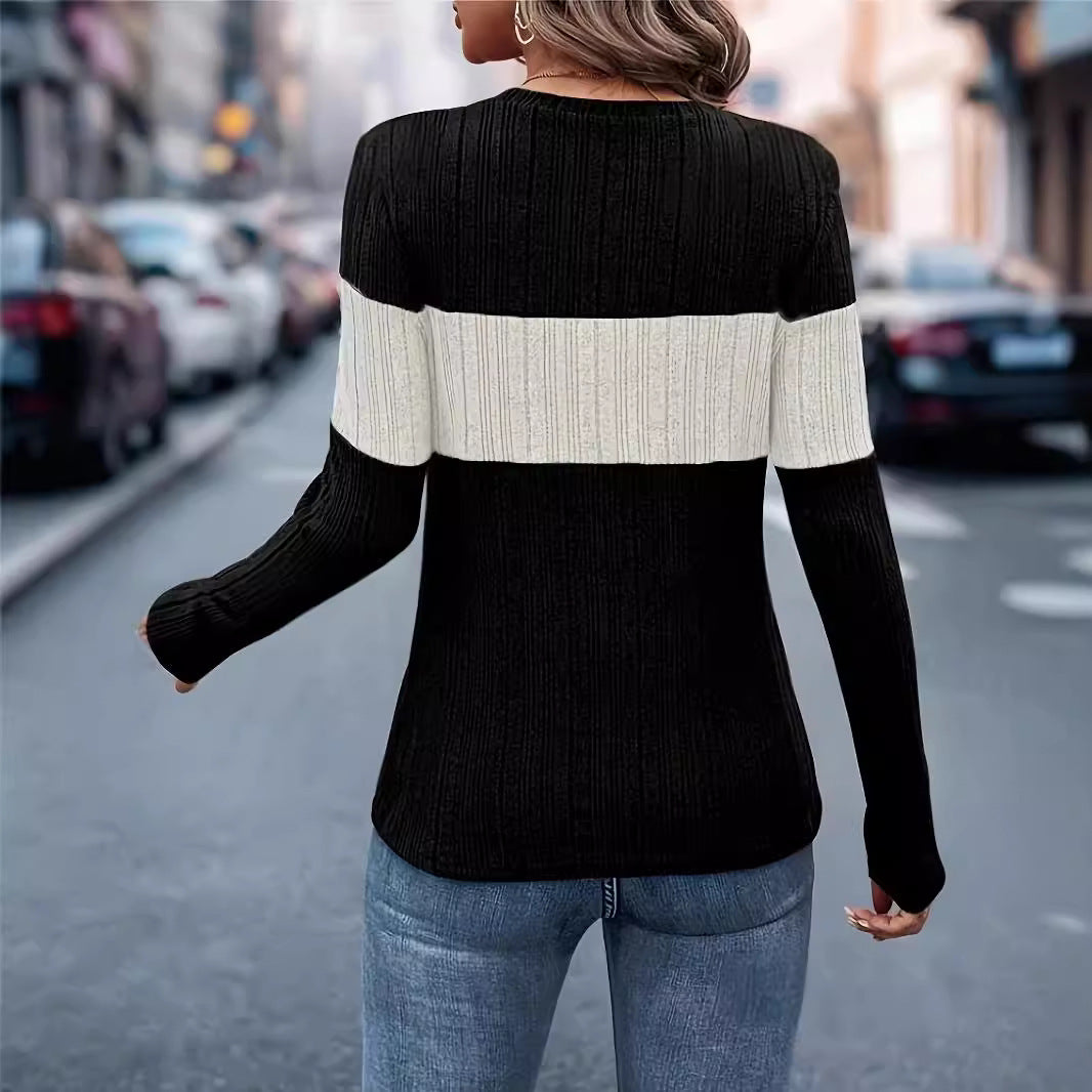 Pull en maille côtelée pour femmes avec motif en blocs de couleur Chic und Stil