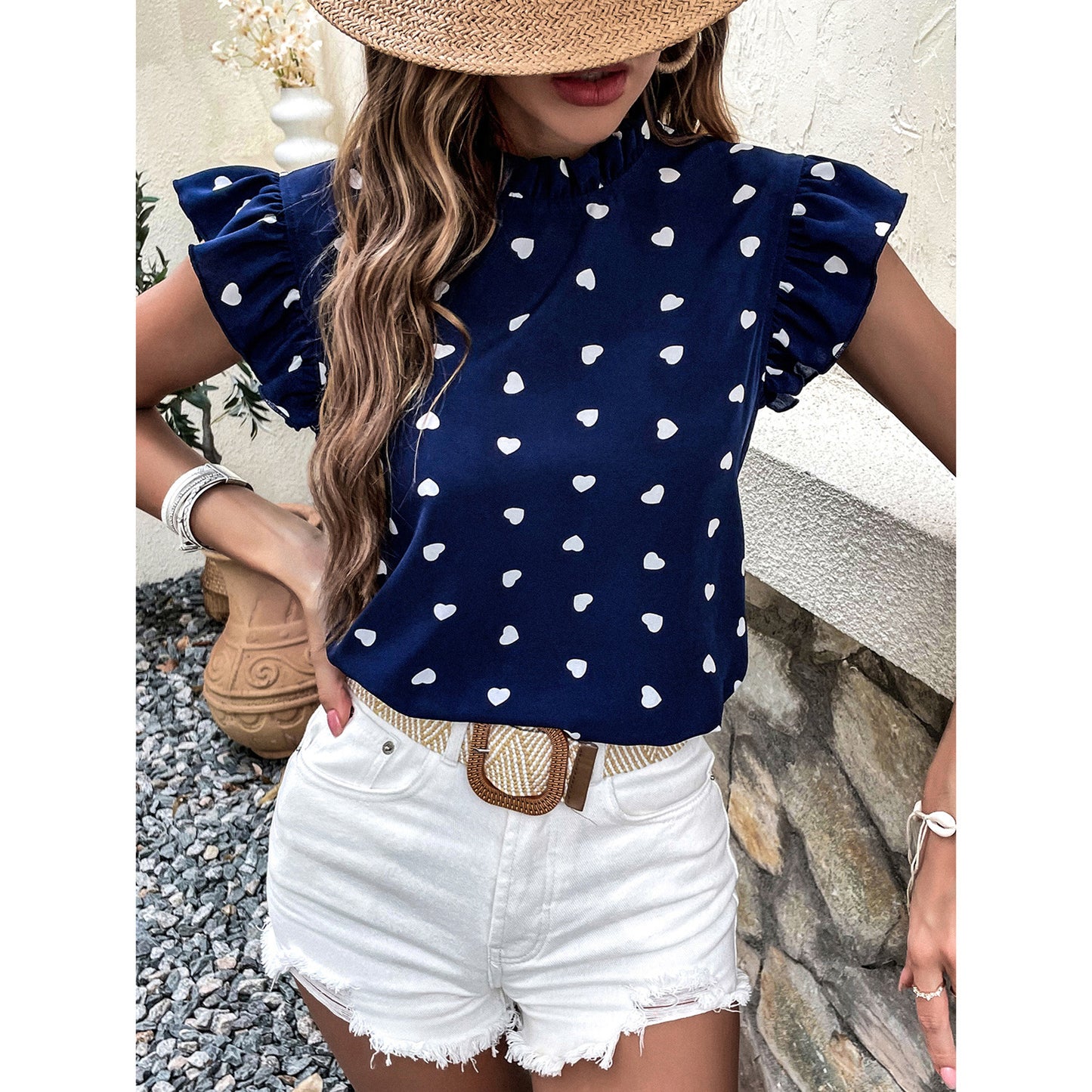 Blouse pour femmes avec motif en cœur et manches à volants Chic und Stil